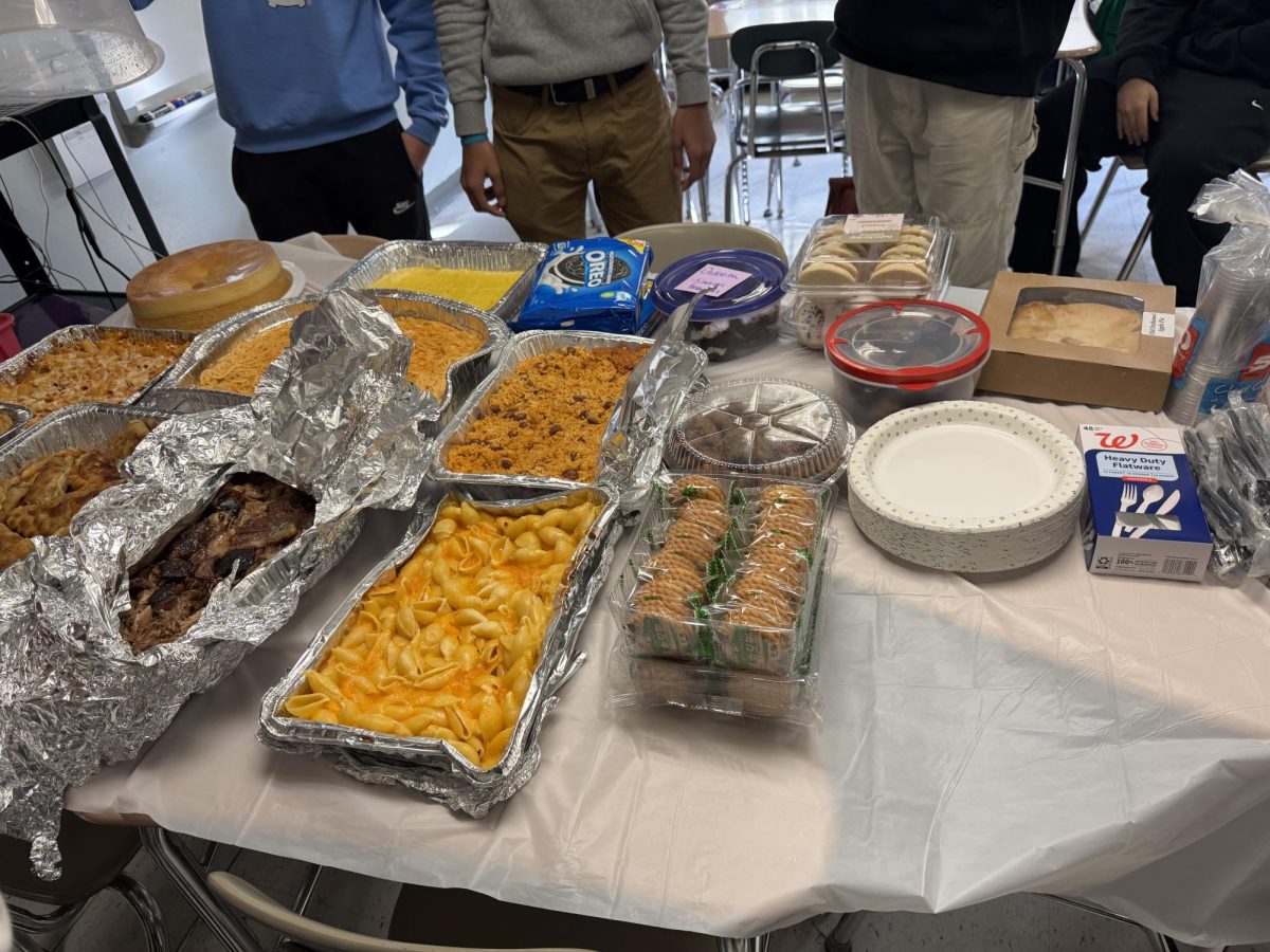 Advisory Thanksgiving potluck