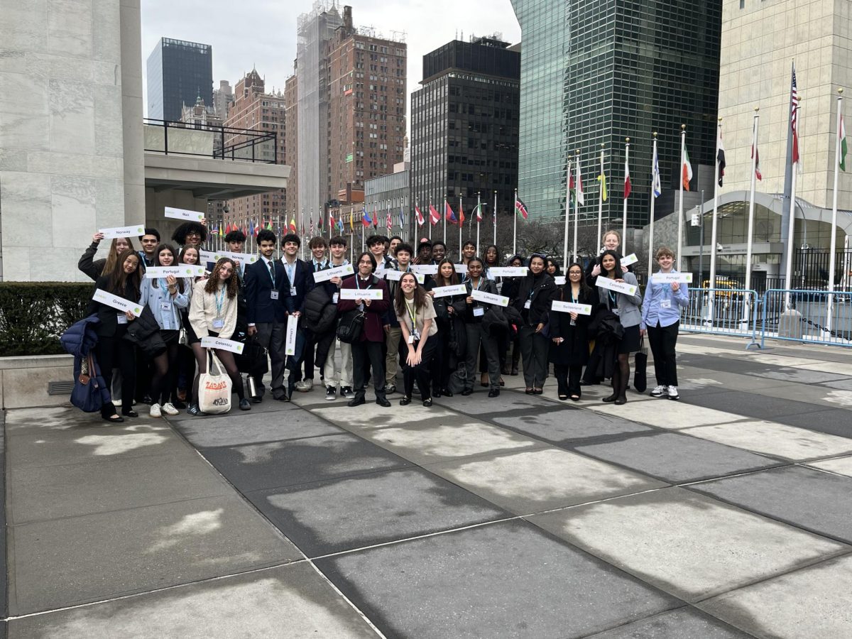 Baruchians outside of the UN Headquarters. 